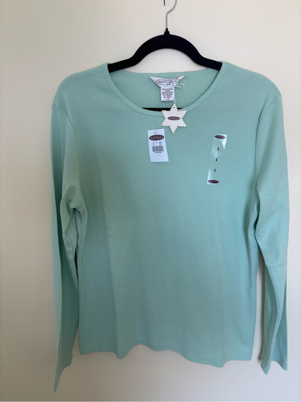 New with Tags Northern Reflections Mint Green Long-Sleeve Crewneck Top size L